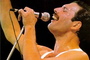 Aparecieron fotos inéditas de Freddie Mercury en Mar del Plata