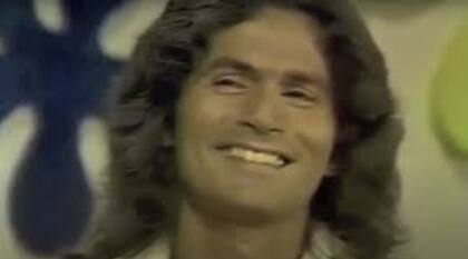 Aparición de Rodney Alcala en el popular programa de televisión “The Dating Game”.