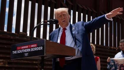 Apenas asumió las riendas de la Casa Blanca, Trump declaró "emergencia nacional" en la frontera con México y el despliegue de fuerzas militares para custodiarla