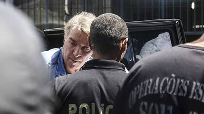 Apenas aterrizó ayer en Río de Janeiro, Batista fue detenido por la policía federal