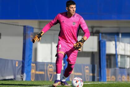 Apenas llegó de Los Andes, Brey se adueñó del arco de Boca en Reserva