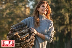 “Apenas me levanto preparo agua con limón. Abro la ventana para renovar el aire y me quedo cinco minutos contemplando y respirando en silencio”, cuenta en su libro.