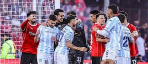 El penal fallado por Maravilla Martínez: emboquillada, yerro y ¿consuelo o burla de sus rivales Rey y Lomónaco?