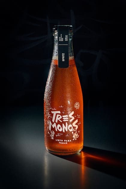 Aperol Spritz en botellita, de 3 Monos