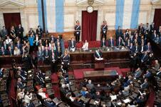 Con el nuevo aumento, los senadores pasarán a cobrar más que el Presidente y que todos los ministros