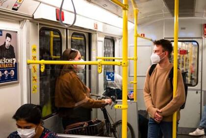 Aplicando el modelo del 10-4 también se observaría menos densidad en el transporte público.