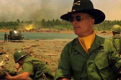 "Apocalypse Now", una versión de "El corazón de las tinieblas", de Joseph Conrad; para Manguel, una lectura "racista" del relato es posible, pero no sirve de mucho