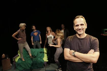 Apolo, con su elenco de virtuosos intérpretes