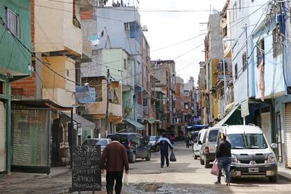 Apoyada con un flujo permanente de dinero, la banda de “Marcos” y sus subordinados se hizo fuerte en la villa 1-11-14, en el Bajo Flores