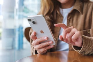Apple e Intel llegan a un acuerdo preliminar para la fabricación de chips: WSJ
