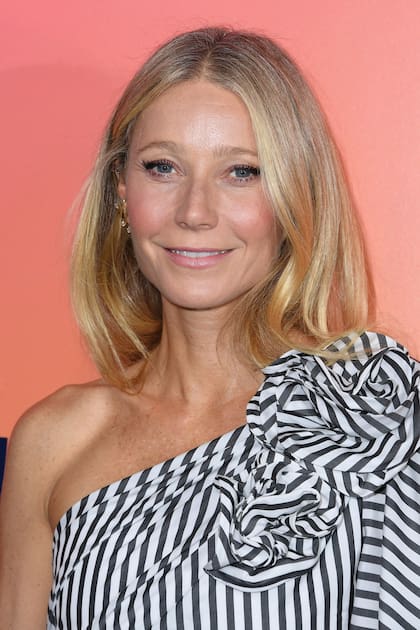 Apple mantiene sus redes sociales en privado, aunque alguna que otra vez se la vio en videos de Goop, la marca de bienestar y lifestyle de su madre, Gwyneth Paltrow.