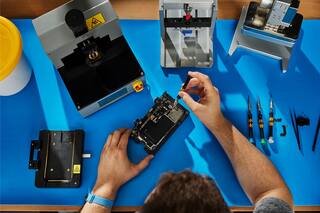 Apple permitirá reparar un iPhone con partes usadas