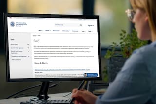 El Uscis reconoce demoras en SAVE: cuánto tarda la verificación adicional en abril de 2026