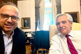 Aracre junto a Alberto Fernández