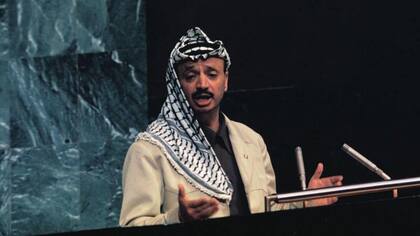 Arafat defendió las acciones armadas de la OLP.