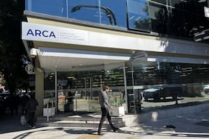 La recaudación cayó por noveno mes consecutivo: en abril, bajó 3,8%