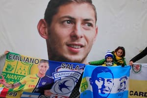 Por qué el club que había comprado a Emiliano Sala recién ahora empezó a pagar su pase, a cuatro años de su muerte