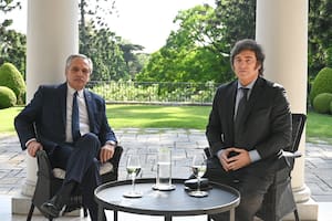 ARCHIVO.- Alberto Fernández y Javier Milei