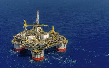 Archivo.- Chevron evacuó al personal de sus plataformas en el Golfo de México