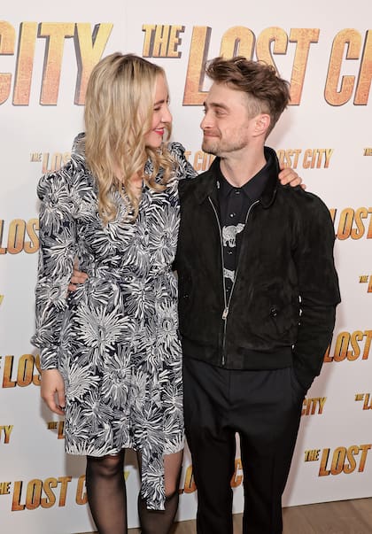 ARCHIVO-. Daniel Radcliffe y Erin Darke comparten una relación de una década