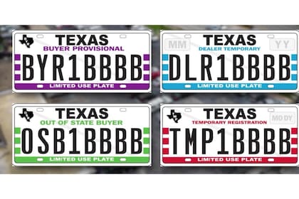 (Archivo) Desde el 1º de julio de 2025, los concesionarios de Texas solo pueden entregar este tipo de matrículas permanentes