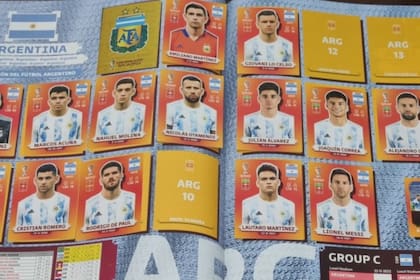 ARCHIVO-. El álbum de Panini con la selección argentina.