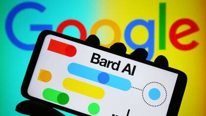 ARCHIVO. El chatbot de Google, denominado Bard, comenzó a comercializarse en todo el mundo