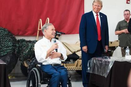 (Archivo) El gobernador de Texas, Greg Abbott, respaldó el plan de Donald Trump sobre la redistribución de distritos electorales