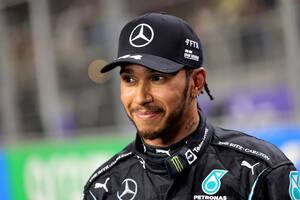 Lewis Hamilton sorprendió con el lugar elegido para sus nuevos tatuajes