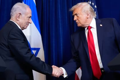 ARCHIVO - El presidente de Estados Unidos junto a l primer Benjamin Netanyahu