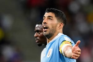 Luis Suárez regresa con la selección de Uruguay para la próxima eliminatoria mundialista