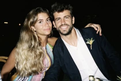 ARCHIVO-. Gerard Piqué y Clara Chía Marti en la boda donde fueron captados juntos.