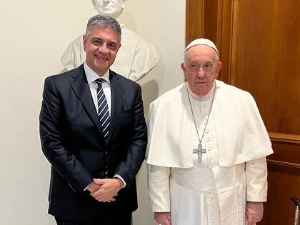 ARCHIVO.- Jorge Macri y el papa Francisco, en una audiencia en la casa de Santa Marta