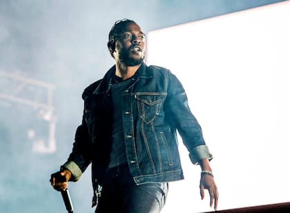 ARCHIVO - Kendrick Lamar actúa durante el Festival d'ete de Quebec en Quebec, Canadá, el 7 de julio de 2017. (Foto Amy Harris/Invision/AP, archivo)