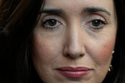 Archivo - La vicepresidenta argentina Victoria Villarruel llega a una ceremonia en Buenos Aires, Argentina, 18 de julio de 2024. Villarruel se manifestó el viernes 27 de septiembre de 2024 en contra de un reciente acuerdo firmado por los gobiernos de Argentina y Reino Unido para mejorar la conectividad entre el país sudamericano y las islas Malvinas, objeto de una histórica puja por su soberanía.(AP Foto/Natacha Pisarenko, Archivo)