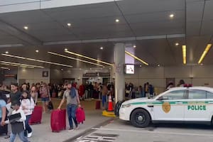 Noticias de Florida hoy: evacúan aeropuerto de Miami por equipaje sospechoso en medio del Memorial Day