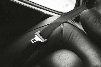 (Archivo) No llevar el cinturón de seguridad en California puede conllevar sanciones de hasta 160 dólares