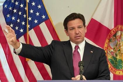 (Archivo) Ron DeSantis no confirmó si seguiría los pasos de Abbott con respecto a la redistribución de distritos en Florida
