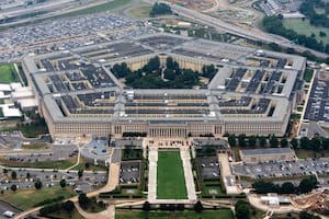 ARCHIVO – Vista aérea del Pentágono, el cuartel general del Departamento de Defensa de Estados Unidos, el 20 de agosto de 2025, en Arlington, Virginia. (AP Foto/Alex Brandon, Archivo)
