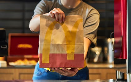 Arcos Dorados presentó su plan de acción que apunta a un futuro libre de plásticos al 100%.