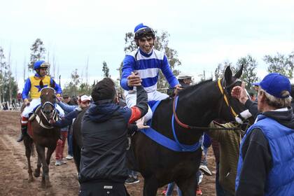 Areco Run y Roberto Ibañez, tras el gran final cabeza a cabeza