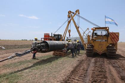 Argentina apuesta a mejorar su infraestructura energética para expandir exportaciones más allá de la región y llegar a mercados globales