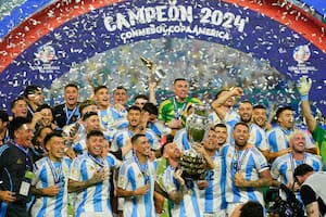 Argentina se acostumbró a ser campeón: en una final que tuvo todo, le ganó a Colombia y sigue siendo el rey de América