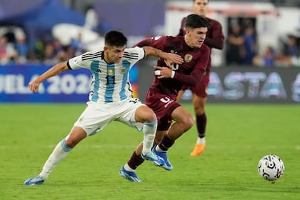 Argentina empató ante Venezuela por 2 a 2