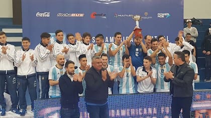 Argentina festeja el título de la Liga Sudamericana