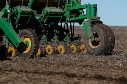 De cara hacia los próximos meses, Nava dijo que “en el sistema financiero bancario se nota buena predisposición para acompañar los impulsos de negocios de los productores, con posibilidad de aumento de márgenes de endeudamiento de los clientes, en créditos para insumos o para capital de trabajo”