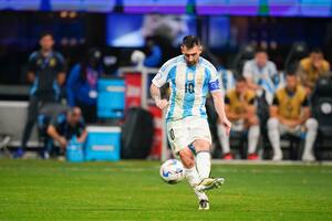 Argentina se enfrenta a Chile por la Copa América, y Francia e Inglaterra juegan en la Eurocopa