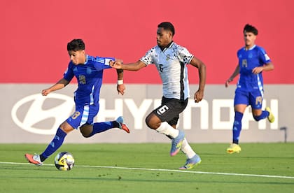 Argentina vapuleó a Fiji por 7 a 0 en la última presentación de la instancia de grupos