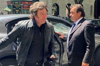 Argentina: vertiginoso descenso de la popularidad del presidente Javier Milei