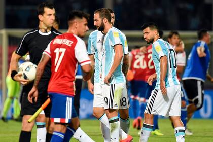 Córdoba, 2016, eliminatorias para Rusia en los agitados días de Edgardo Bauza: Paraguay ganó 1 a 0, en el estadio Kempes, y Sergio Agüero falló un penal